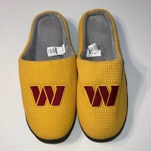 NWOT Washington Commanders Foco Burgundy & Gold Slippers Men's (Size: 13-14) (H)